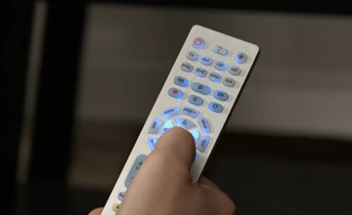 how to program a GE universal remote to a TV without codes